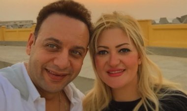 مصطفى قمر لزوجته في عيد زواجهما: «الشرع محلل أربعة»