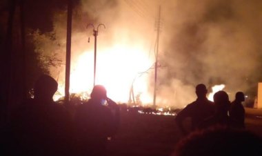 نشوب حريق هائل في طلمبات الدرب بنجع حمادي