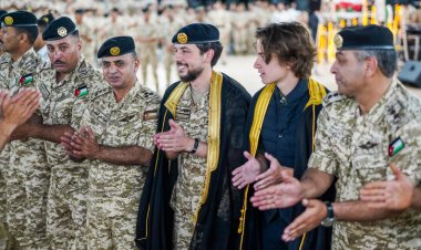 الأردن.. عرض جوي مبهر لمناسبة زفاف ولي العهد وعيد الاستقلال