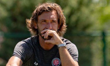 بيرلو يتخلى عن تدريب فاتح كاراجومروك التركي