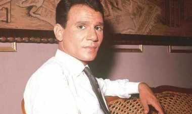 أسرة العندليب تتوعد كل من يحيي صوته بالذكاء الاصطناعي