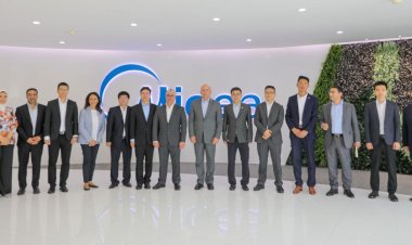 رئيس اقتصادية قناة السويس يتفقد خطوط إنتاج ميديا للأجهزة الكهربائية بجوانزو الصينية