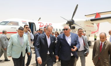 محافظ الوادي الجديد يستقبل وزير الإتصالات وتكنولوجيا المعلومات