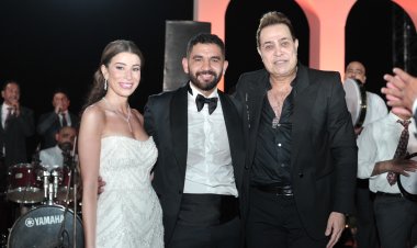 بالصور.. حكيم يشعل حفل زفاف أحمد وأسراء