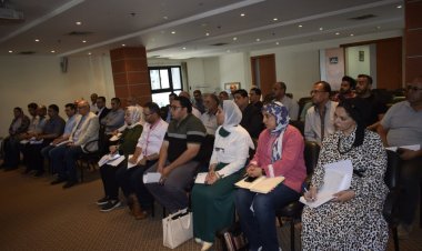 محافظ بورسعيد يتابع مستجدات العمل في إنشاء محطة الصرف بمنطقة الاستثمار