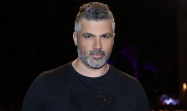 رد فعل غريب من فارس كرم حول أنباء طلاقه من زوجته