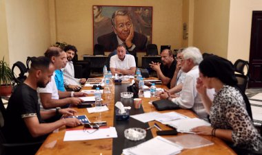 الخطيب يجتمع مع التشكيل الجديد لقطاع الناشئين بالأهلي