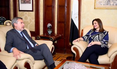 وزيرة الهجرة تشكل مجموعة عمل مشتركة لبحث إقامة مركز مصري إيطالي لتدريب العمالة الماهرة