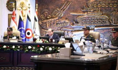 رسائل السيسي للمتقدمين للالتحاق بوظائف وزارة التعليم وطلبة دورة الفروسية رقم (1)