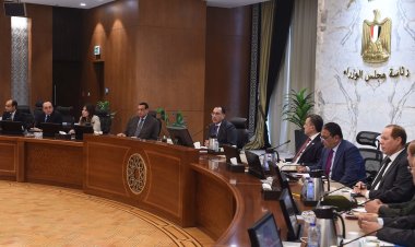 مدبولي يتابع الموقف التنفيذي لمشروع  «تطوير المتحف اليوناني الروماني»