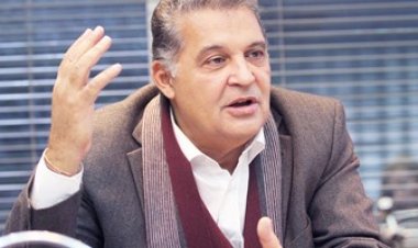 بعد إعلانه إحياء التراث بالذكاء الاصطناعي.. محسن جابر لـ عمرو مصطفى: عبدالحليم مش فأر تجارب