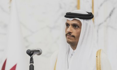 رويترز: رئيس الوزراء القطري يجرى محادثات سرية مع زعيم حركة «طالبان»