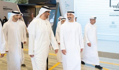 خالد بن محمد بن زايد يحضر جانباً من فعاليات الدورة الثانية لمنتدى «اصنع في الإمارات»