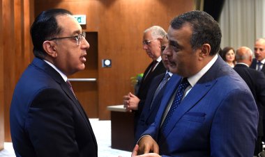 رئيس الوزراء يُشيد بافتتاح مجمع مصانع إنتاج الكوارتز بالعين السخنة