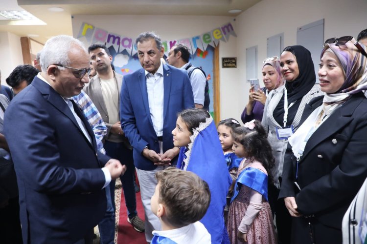 وزير التعليم يتفقد مجموعات الدعم للشهادتين الإعدادية والثانوية بمحافظة مطروح