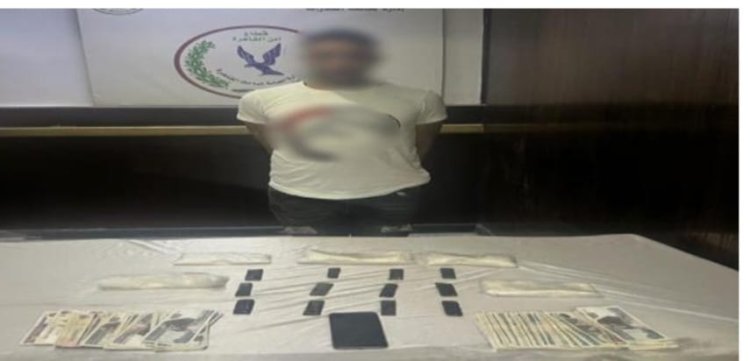 كشف غموض واقعة استيلاء شاب على ظرف بداخله عملات أجنبية من داخل مول شهير