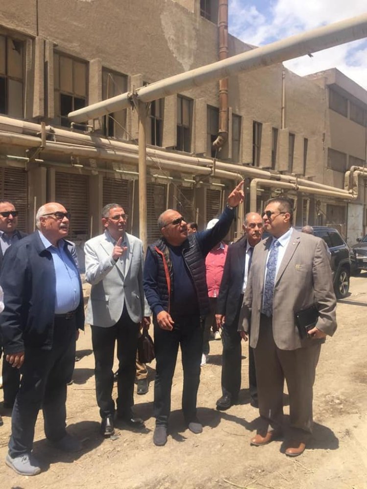 وزير قطاع الأعمال العام يتفقد مشروع تطوير مجمع «مصر حلوان للغزل والنسيج»