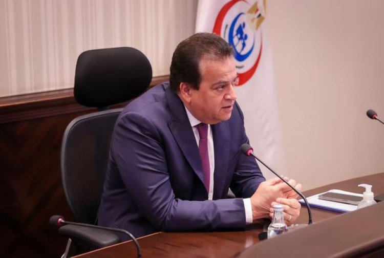 وزير الصحة يبحث تفعيل منظومة متكاملة لـ «وحدات الرعاية المتوسطة» بالمستشفيات