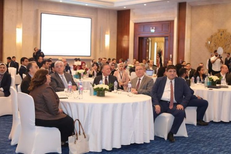 وزير التعليم العالي يفتتح فعاليات المُلتقى السنوي الرابع للمراكز الجامعية للتطوير المهنّي