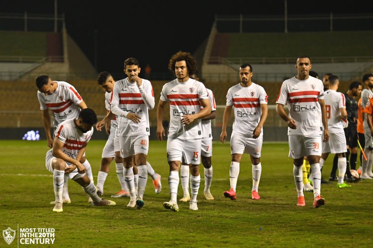 انتظام «عمرو السيسى والزنارى» في تدريبات الزمالك الجماعية