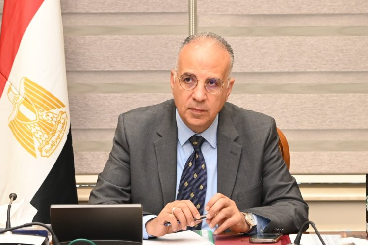وزير الري يتابع إجراءات الإعداد لإسبوع القاهرة السادس للمياه