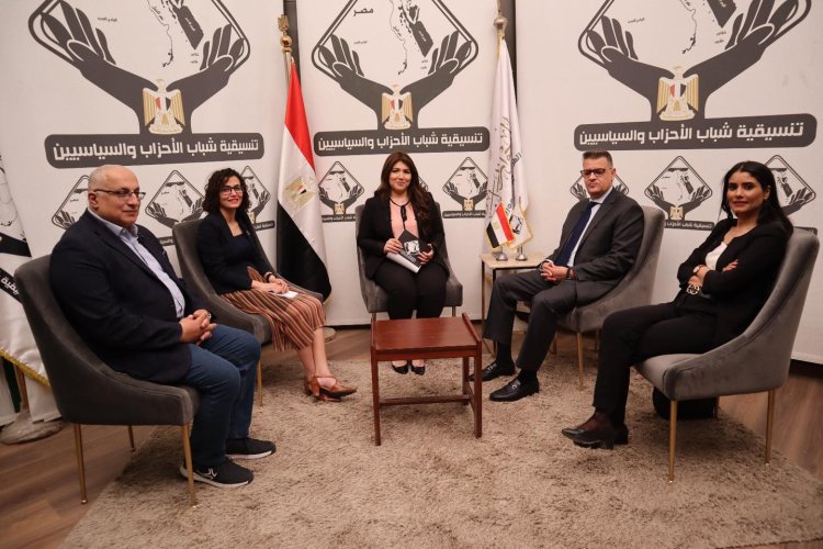 الحوار الوطني.. أمينة المرأة بـ«الحزب الناصري»: جميع القوى السياسية متفقة على «مصلحة الوطن»