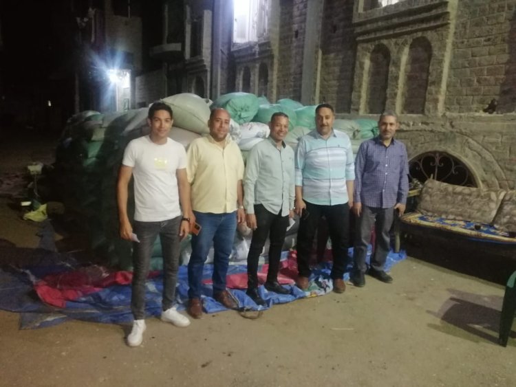 أسيوط .. ضبط 3 مخازن بأبنوب بداخلها 150 طن قمح محلي قبل بيعها بالسوق السوداء