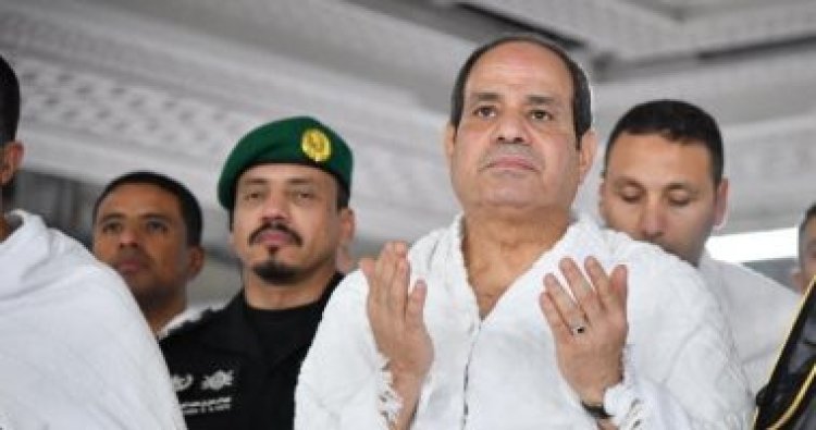الرئيس السيسي يُؤدي مناسك العمرة على هامش مشاركته في القمة العربية بجدة