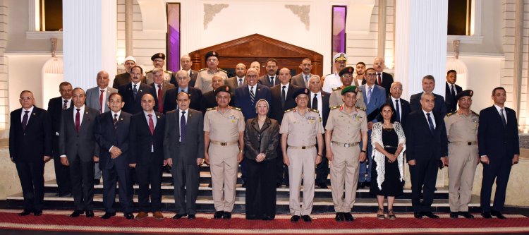القوات المسلحة تقدم خدمة الاستشارات العلمية والتكنولوجية للمصانع والصناعات ذات الآثار البيئية