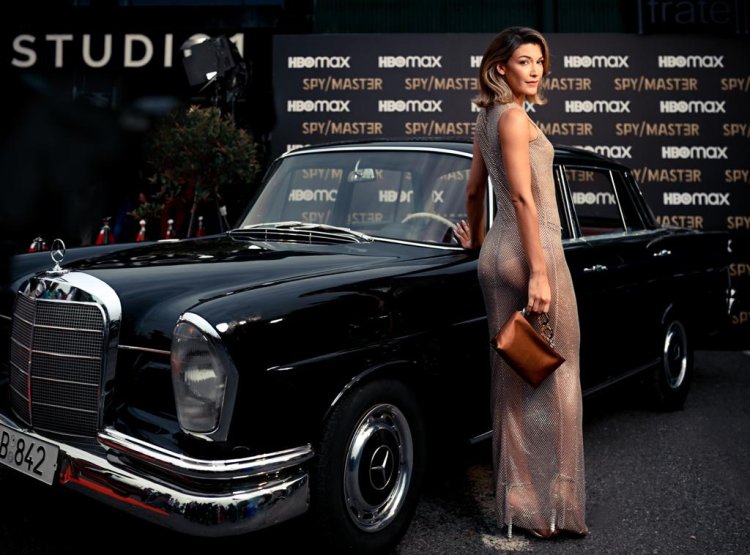 أميرة السيد تتألق في عرض spy /master في رومانيا