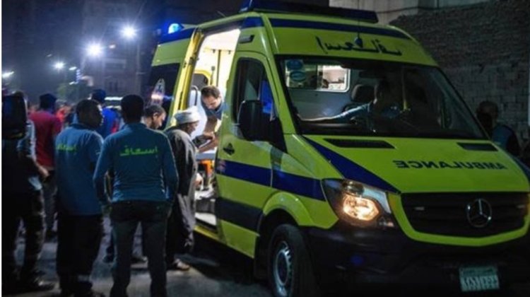 6 مصابين.. ننشر أسماء مصابي تصادم سيارتين أثناء إطفاء حريق بقنا
