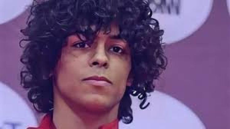 بعد واقعة «بغدودة».. مطالبات بعزل رئيس الاتحاد المصري للمصارعة: «البطل مكنش لاقي ياكل»
