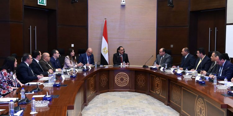 «مدبولي» يترأس الاجتماع الخامس عشر للوحدة الدائمة لحل مشكلات المستثمرين