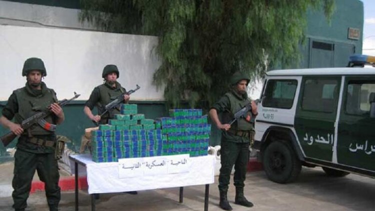 الجزائر.. ضبط كميات كبيرة من «الكيف المعالج»  عبر الحدود مع المغرب