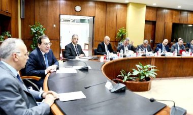 وزيرا البترول والري يجتمعان لمناقشة الترخيص بتوفير احتياجات المياه لمشروعين
