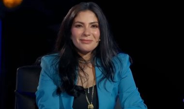 «زواجي من حلمي استمر 21 سنة لإننا مبنشوفش بعض كتير».. أبرز تصريحات منى زكي  في « Sold Out»