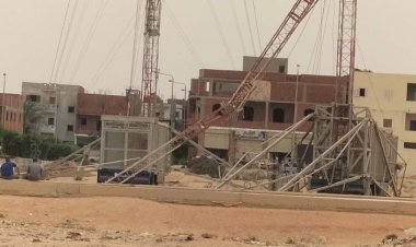 سقوط شبكة محمول في الحى الـ 14 بالعاشر من رمضان بسبب العاصفة الترابية