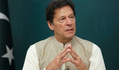 ينتمي إليه عمران خان.. القبض على رئيس حزب حركة الإنصاف الباكستانية