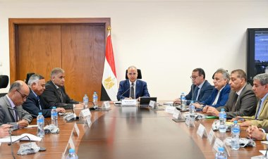 وزير الري يتابع حالة المنظومة المائية بالمحافظات خلال فترة أقصى الإحتياجات