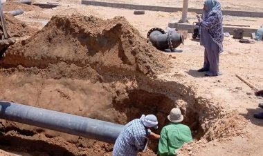 محافظ الدقهلية يتابع سير العمل في توصيل المرافق  ورصف الطرق بالمنطقة الصناعية في جمصه