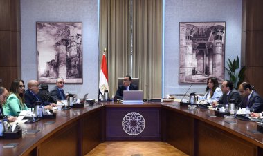 رئيس الوزراء يستعرض أهم مستجدات مشروعات المنطقة الاقتصادية لقناة السويس
