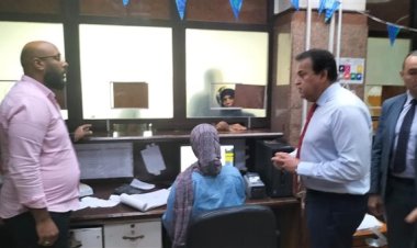 وزير الصحة يقرر صرف شهر مكافأة للعاملين في مستشفى القاهرة الفاطمية