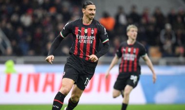 زلاتان إبراهيموفيتش يعلن اعتزاله كرة القدم