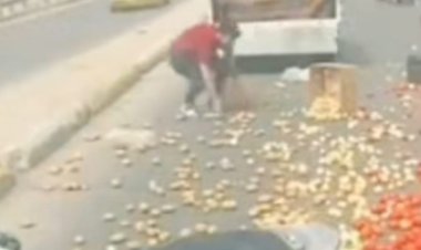 فيديو لخضار يسقط في الشارع يثير ضجة.. اعرف الحكاية