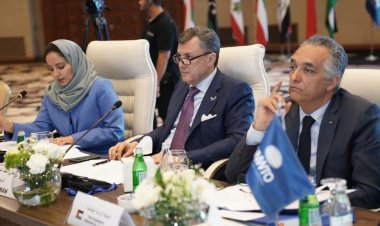 وزير السياحة والآثار يترأس اجتماع الدورة ال 49 للجنة الإقليمية للشرق الأوسط التابعة لمنظمة السياحة العالمية المنعقدة في المملكة الأردنية الهاشمية بمنطقة البحر الميت