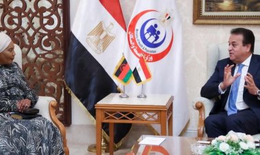 وزير الصحة يلتقي نائب وزير صحة دولة مالاوي لبحث سبل التعاون المشترك