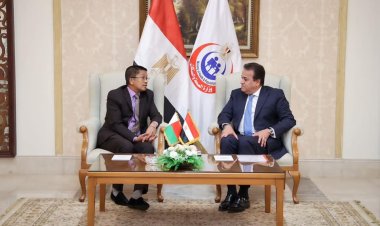وزير الصحة يلتقي نظيره بدولة مدغشقر لبحث التعاون بالملفات الصحية المشتركة