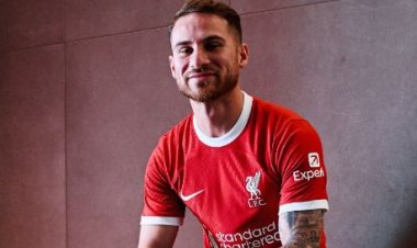 ليفربول يتعاقد رسمياً مع الأرجنتيني ماك أليستر