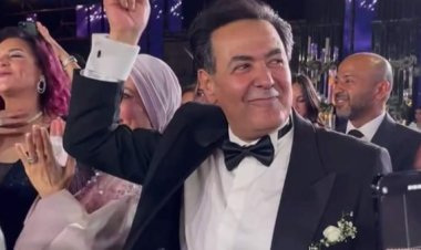 أبرزها رقصه مع زوجته.. لقطات من حفل زفاف نجل خيري رمضان