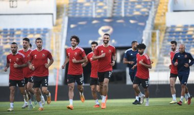 تعرف على القنوات الناقلة لمباراة الأهلي أمام الوداد بنهائي أفريقيا اليوم